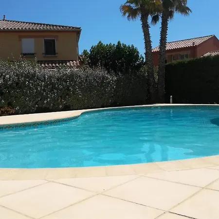- 5 Pers, 52 M2, 3/2 - Fr-1-781-29 *